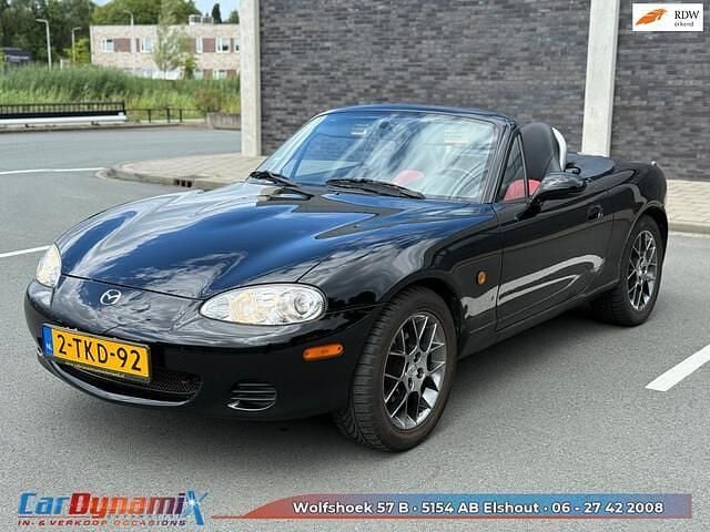 Zwart Gebruikt 2004 Mazda MX5 Exclusive Cabriolet | € 5.949 (Eerlijke prijs) - Afbeelding 1/4