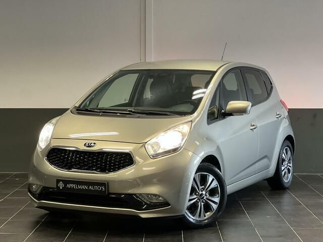 Grijs Gebruikt 2016 Kia Venga Hatchback | € 10.995 (Goede deal) - Afbeelding 1/4