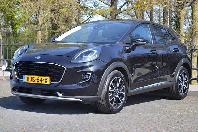 Zwart Gebruikt 2022 Ford Puma Gen-E Titanium Hatchback | € 19.945 - Afbeelding 1/4