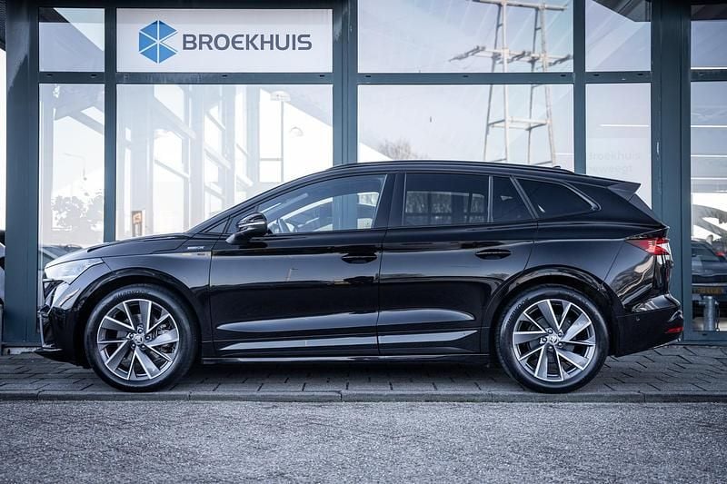 Occasion Skoda Enyaq iV SportLine 150 kW (204 PK) 2022 Zwart SUV