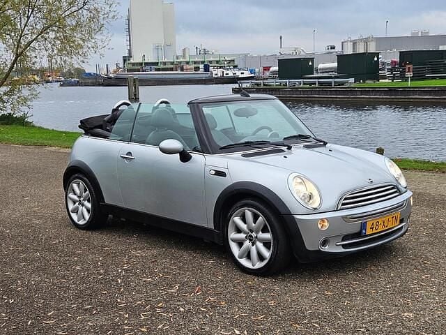 Grijs Occasion 2007 Mini Cooper Cabriolet Chili Cabriolet | € 4.450 (Goede deal) - Afbeelding 1/4