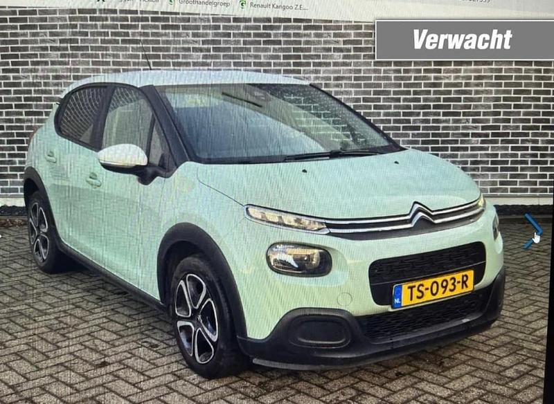 Groen Occasion 2018 Citroën C3 Live Hatchback | € 8.950 (Super prijs) - Afbeelding 1/1