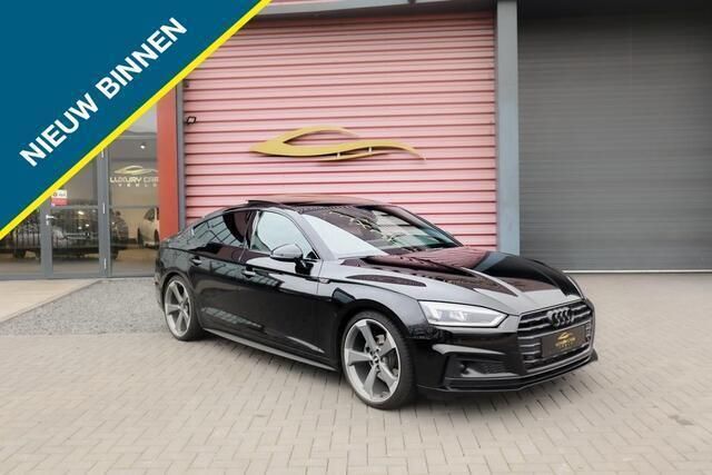 Zwart Gebruikt 2019 Audi A5 S-Line Coupé | € 39.950 - Afbeelding 1/4