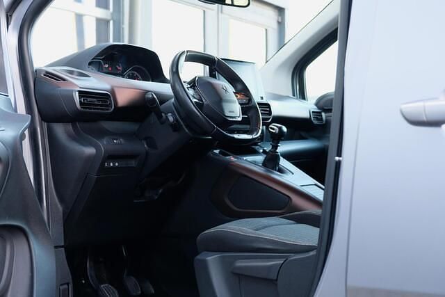 Occasion Peugeot Rifter GT-line 110 PK (80 kW) 2019 Grijs MPV