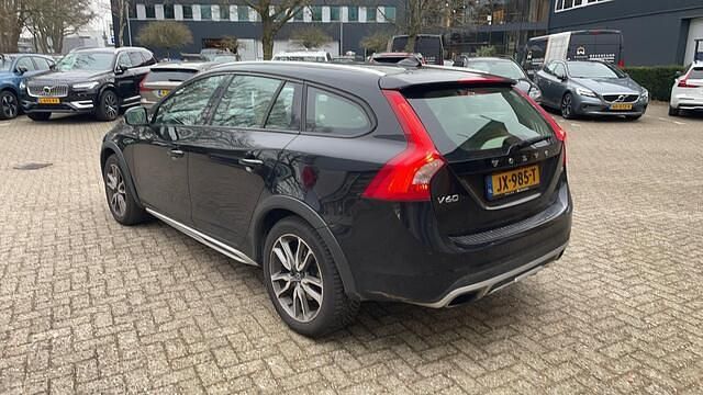 Occasion Volvo V60 CC Summum 245 PK (180 kW) 2015 Zwart Stationwagen