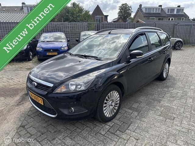 Zwart Gebruikt 2010 Ford Focus Limited Stationwagen | € 1.475 (Super prijs) - Afbeelding 1/4