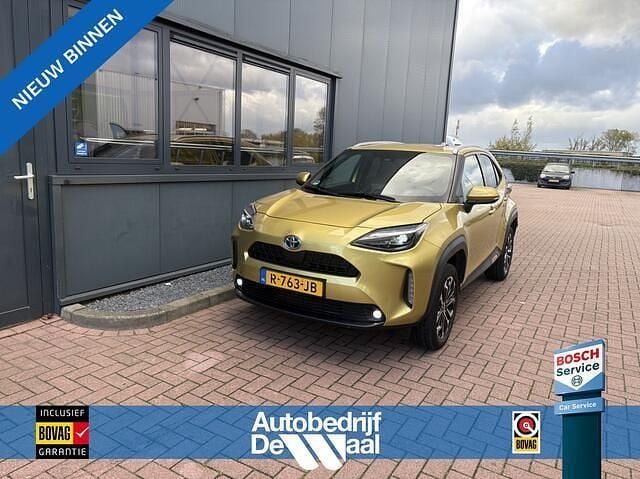 Goud Gebruikt 2022 Toyota Yaris Cross SUV | € 26.950 (Eerlijke prijs) - Afbeelding 1/4