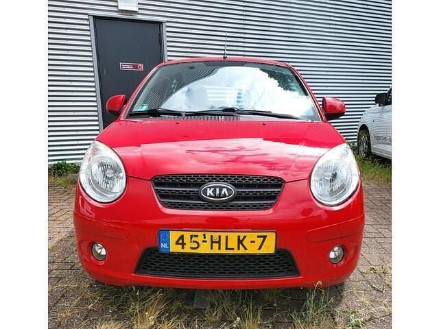 Occasion Kia Picanto 65 PK (47 kW) 2009 Rood Hatchback