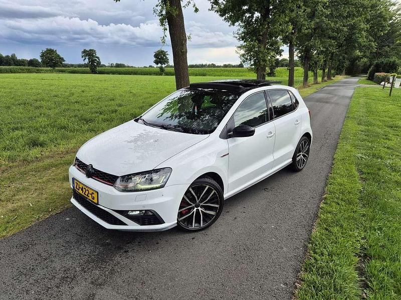 Wit Gebruikt 2015 VW Polo GTI Hatchback | € 8.999 (Super prijs) - Afbeelding 1/4