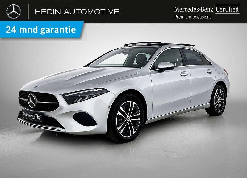Zilver Gebruikt 2023 Mercedes A250 Business Sedan | € 31.490 (Goede deal) - Afbeelding 1/3