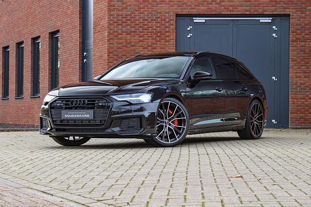 Occasion Audi A6 Competition 367 PK (269 kW) 2023 Zwart (metallic) Stationwagen