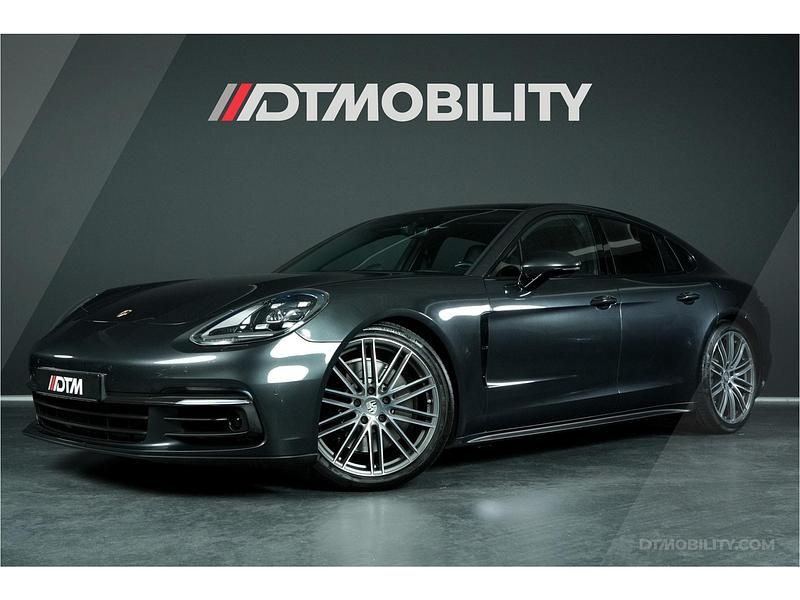 Grijs Gebruikt 2017 Porsche Panamera Sedan | € 53.950 (Eerlijke prijs) - Afbeelding 1/4