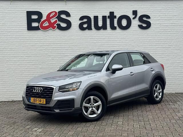 Grijs Gebruikt 2017 Audi Q2 Design SUV | € 17.700 (Eerlijke prijs) - Afbeelding 1/4