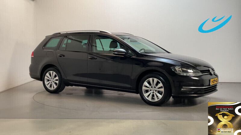 Zwart Gebruikt 2020 VW Golf VII Comfortline Stationwagen | € 14.900 (Eerlijke prijs) - Afbeelding 1/4