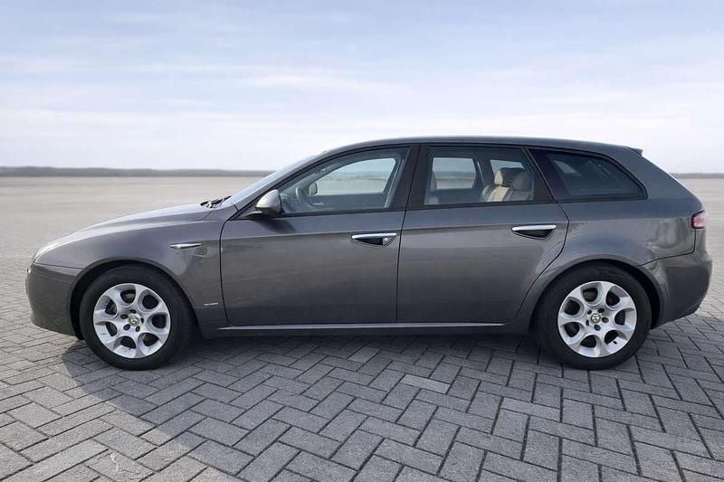 Occasion Alfa Romeo 159 Progression 140 PK (102 kW) 2009 Grijs Stationwagen