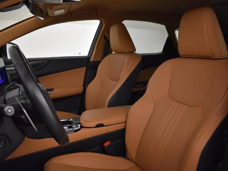 Occasion Lexus NX450h+ Luxury Line 306 PK (225 kW) 2025 Wit SUV