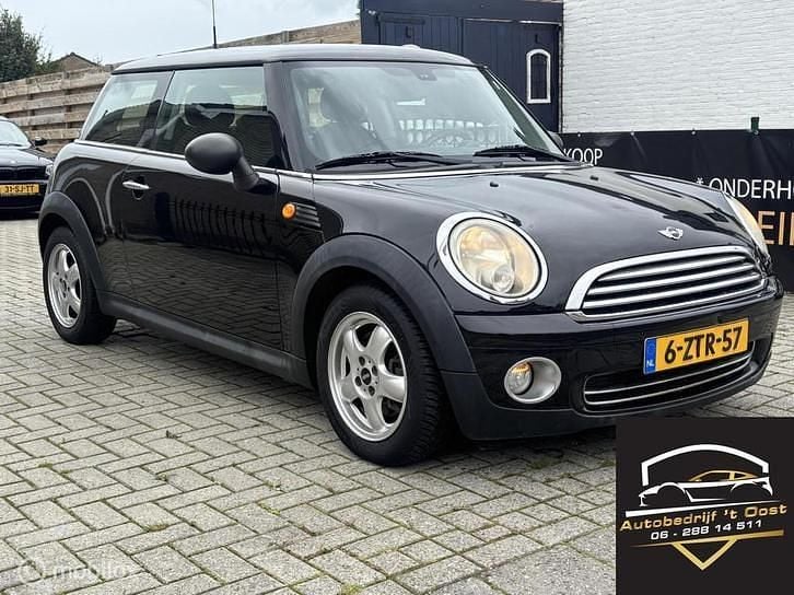 Gebruikt 2009 Mini ONE Hatchback | € 1.875 - Afbeelding 1/4