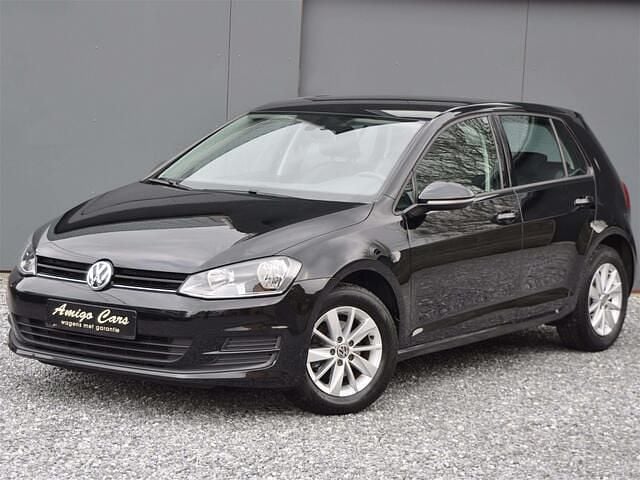 Zwart Gebruikt 2014 VW Golf Sedan | € 9.500 (Goede deal) - Afbeelding 1/4