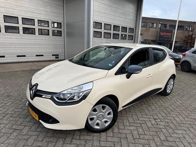 Occasion Renault Clio IV Expression 90 PK (66 kW) 2016 Bruin Hatchback