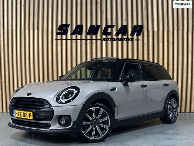 Grijs Gebruikt 2023 Mini Cooper Clubman Stationwagen | € 34.950 (Eerlijke prijs) - Afbeelding 1/4
