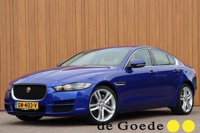 Blauw Gebruikt 2018 Jaguar XE Prestige Sedan | € 25.940 (Iets duurder) - Afbeelding 1/4