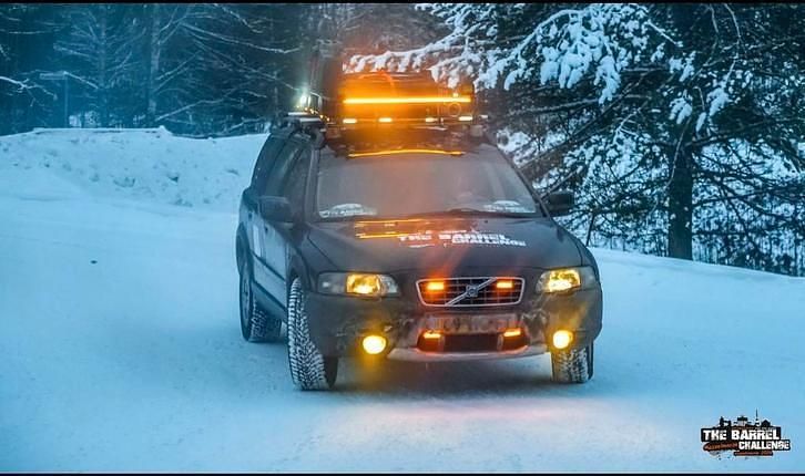 Occasion 2001 Volvo V70 Stationwagen | € 3.250 (Iets duurder) - Afbeelding 1/4