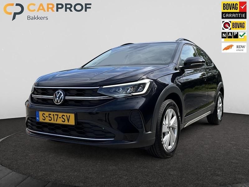 Zwart Gebruikt 2023 VW Taigo Life SUV | € 21.490 (Goede deal) - Afbeelding 1/4