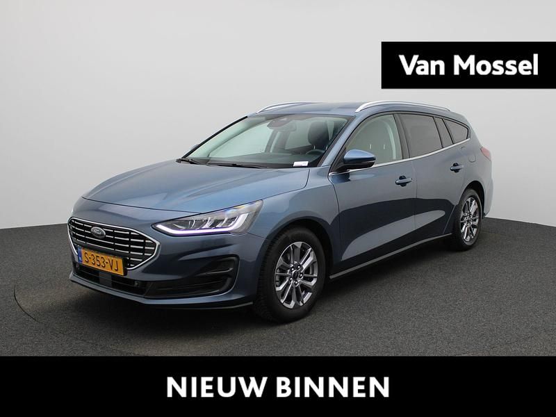 Blauw Occasion 2023 Ford Focus Titanium Stationwagen | € 17.900 (Goede deal) - Afbeelding 1/4