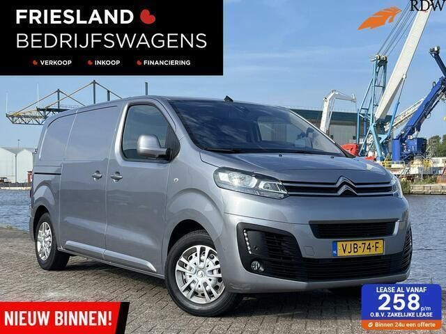 Grijs Gebruikt 2021 Citroën Jumpy MPV | € 13.450 (Eerlijke prijs) - Afbeelding 1/4
