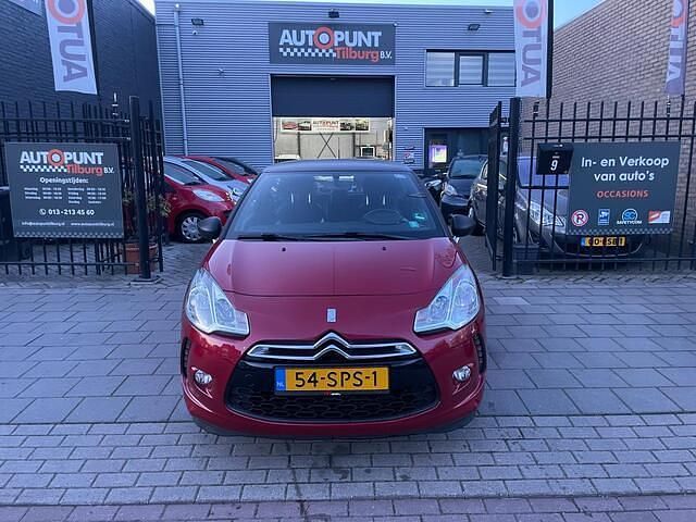 Occasion Citroën DS3 Chic 95 PK (69 kW) 2011 Rood Hatchback