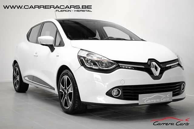 Wit Gebruikt 2015 Renault Clio Collection SUV | € 9.490 (Eerlijke prijs) - Afbeelding 1/4