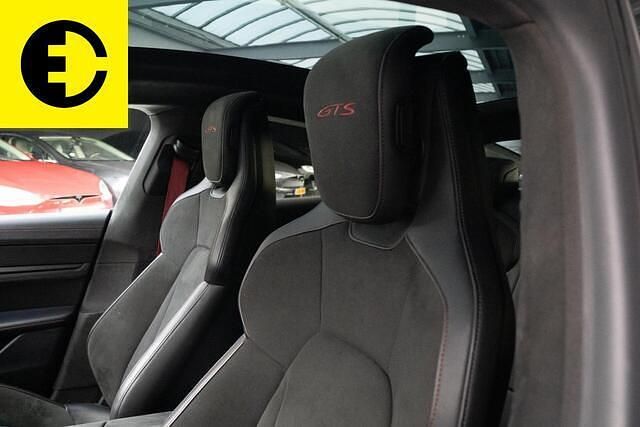 Occasion Porsche Taycan GTS 439 kW (597 PK) 2022 Grijs Sedan