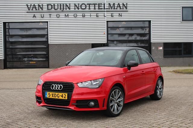 Rood Gebruikt 2014 Audi A1 Sportback Admired Hatchback | € 11.950 (Eerlijke prijs) - Afbeelding 1/4
