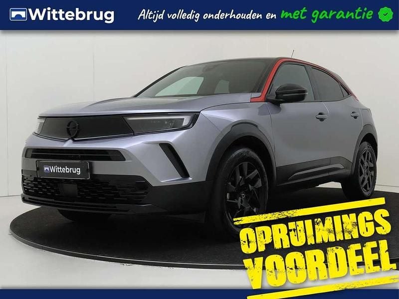 Grijs Gebruikt 2023 Opel Mokka GS Line SUV | € 19.750 (Goede deal) - Afbeelding 1/3