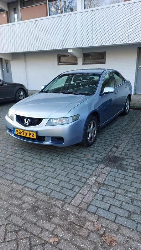 Occasion 2004 Honda Accord Sedan | € 4.250 (Eerlijke prijs) - Afbeelding 1/4