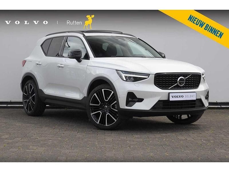 Gebruikt 2022 Volvo XC40 Ultra SUV | € 47.835 (Duur) - Afbeelding 1/4