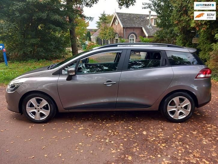 Gebruikt 2016 Renault Clio IV LIMITED Stationwagen | € 6.249 (Super prijs) - Afbeelding 1/4