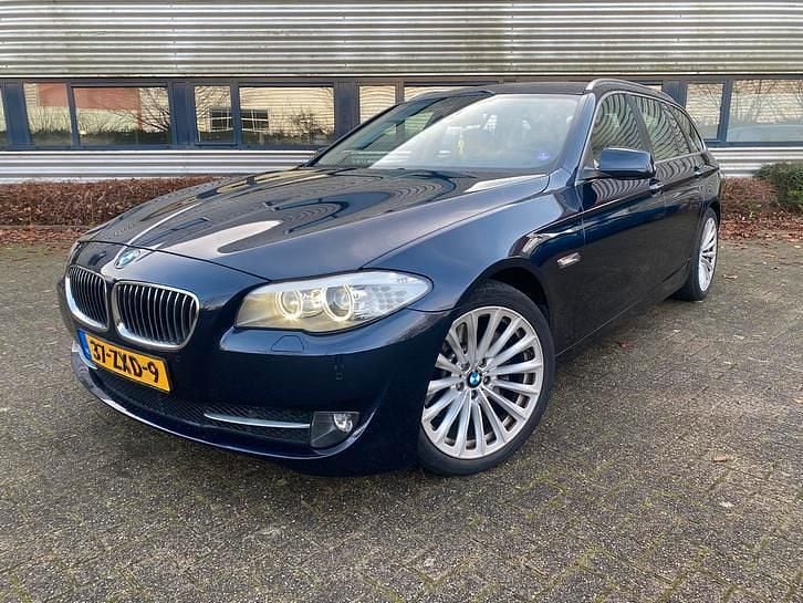 Occasion 2013 BMW 530 Stationwagen | € 11.449 (Goede deal) - Afbeelding 1/4
