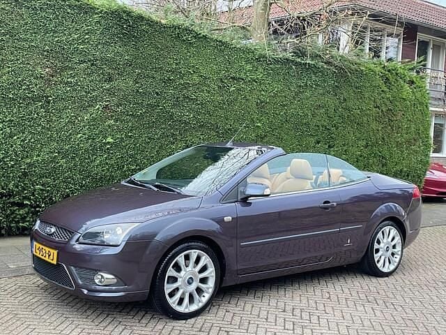 Occasion Ford Focus Cabriolet 145 PK (106 kW) 2008 Paars Cabriolet