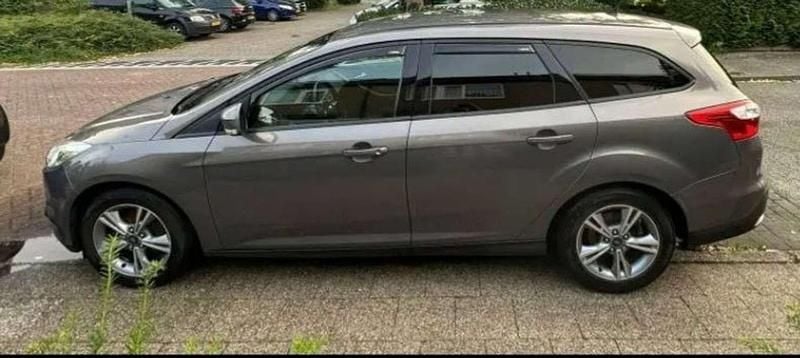 Occasion 2014 Ford Focus Stationwagen | € 4.000 (Super prijs) - Afbeelding 1/4