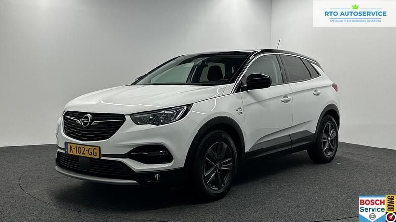 Wit Occasion 2020 Opel Grandland X Edition SUV | € 16.000 (Goede deal) - Afbeelding 1/4
