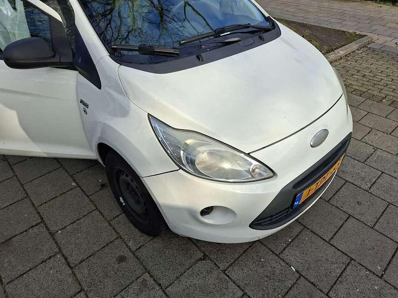 Occasion Ford Ka Trend 69 PK (50 kW) 2009 Wit Hatchback