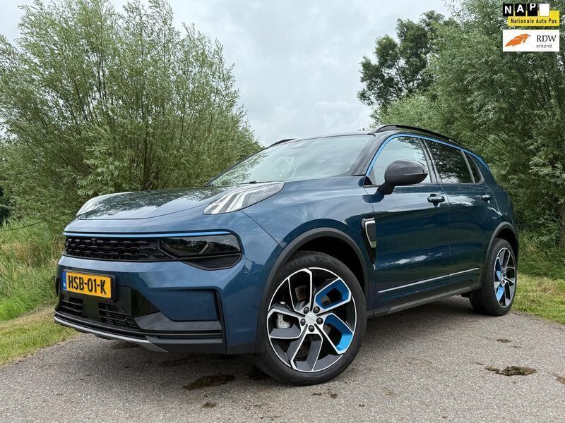 Zwart Gebruikt 2022 Lynk & Co 01 SUV | € 23.950 (Eerlijke prijs) - Afbeelding 1/4
