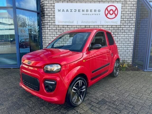 Rood Gebruikt 2022 Microcar M.Go Hatchback | € 13.250 (Iets duurder) - Afbeelding 1/4