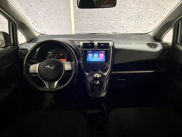 Occasion Subaru Trezia Comfort 101 PK (74 kW) 2011 Grijs (metallic) Hatchback