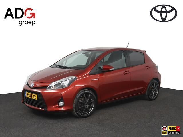 Rood Gebruikt 2013 Toyota Yaris Hatchback | € 9.950 (Eerlijke prijs) - Afbeelding 1/4