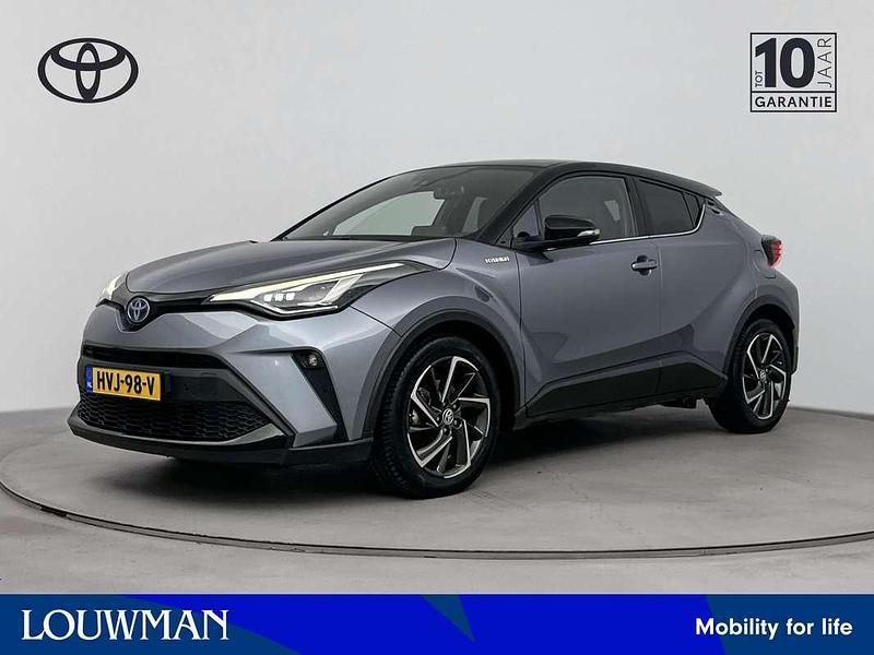 Grijs, metallic lak Gebruikt 2020 Toyota C-HR Limited SUV | € 26.245 (Eerlijke prijs) - Afbeelding 1/3