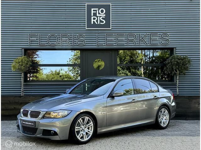 Grijs Gebruikt 2009 BMW 330 M Sport Sedan | € 16.950 - Afbeelding 1/4