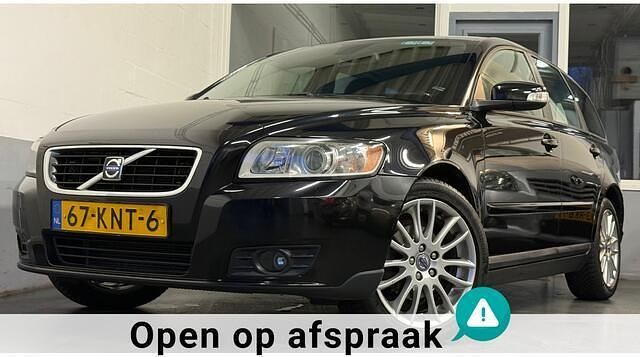 Zwart Occasion 2010 Volvo V50 Stationwagen | € 3.495 (Super prijs) - Afbeelding 1/4