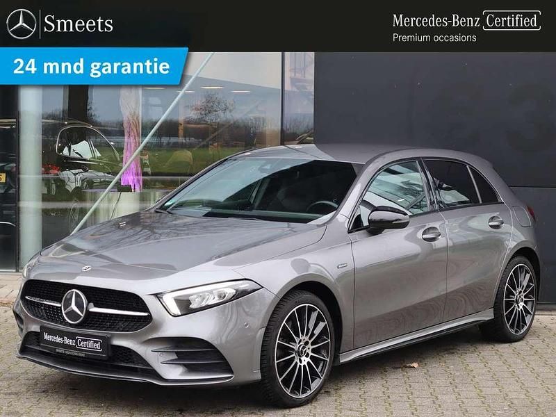 Occasion Mercedes A250 Premium Plus 218 PK (160 kW) 2021 Grijs Hatchback